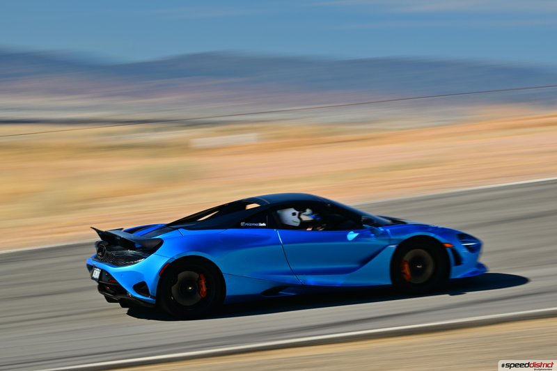 McLaren 750S