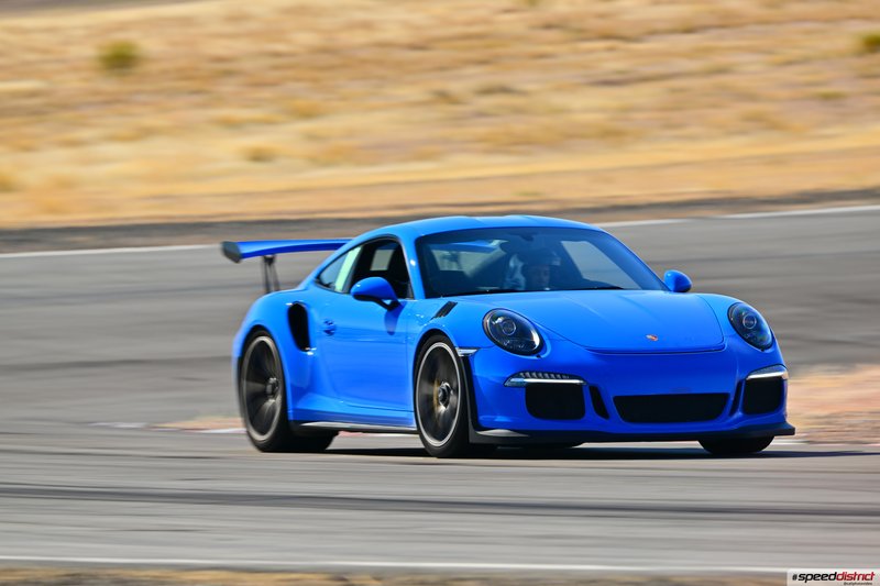 Porsche 911 GT3 RS blue