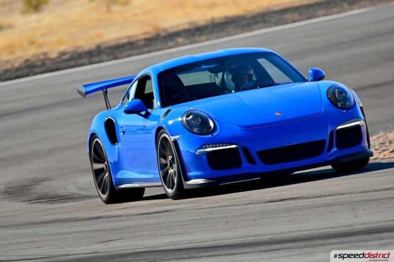 Porsche 911 GT3 RS blue