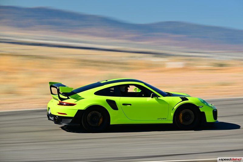 Porsche 911 GT2 RS