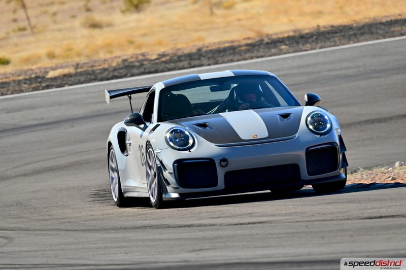 Porsche 911 GT2 RS