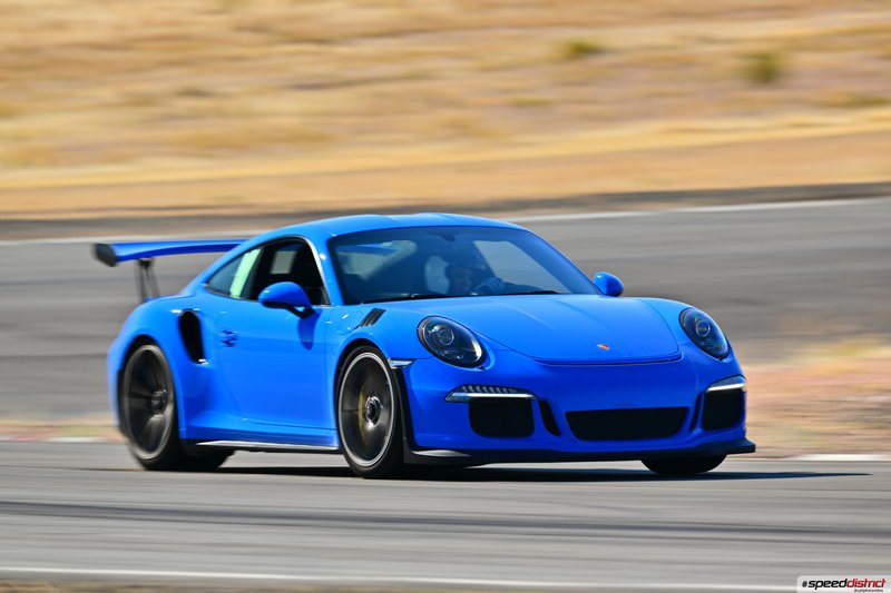 Porsche 911 GT3 RS blue