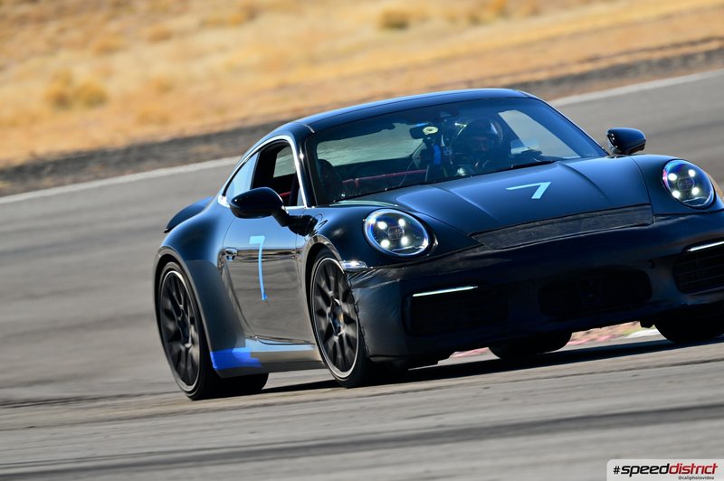 Porsche 911 GT3 blue