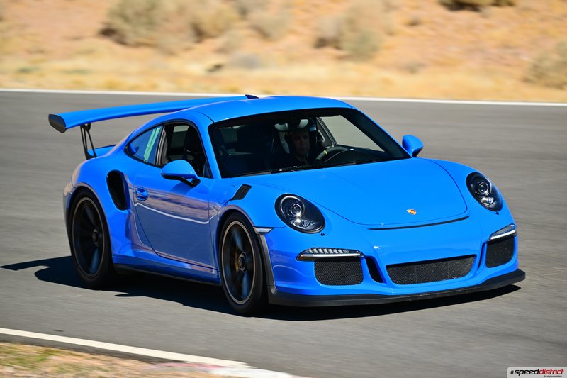 Porsche 911 GT3 RS blue