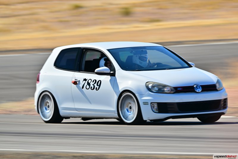 Volkswagen Golf GTI