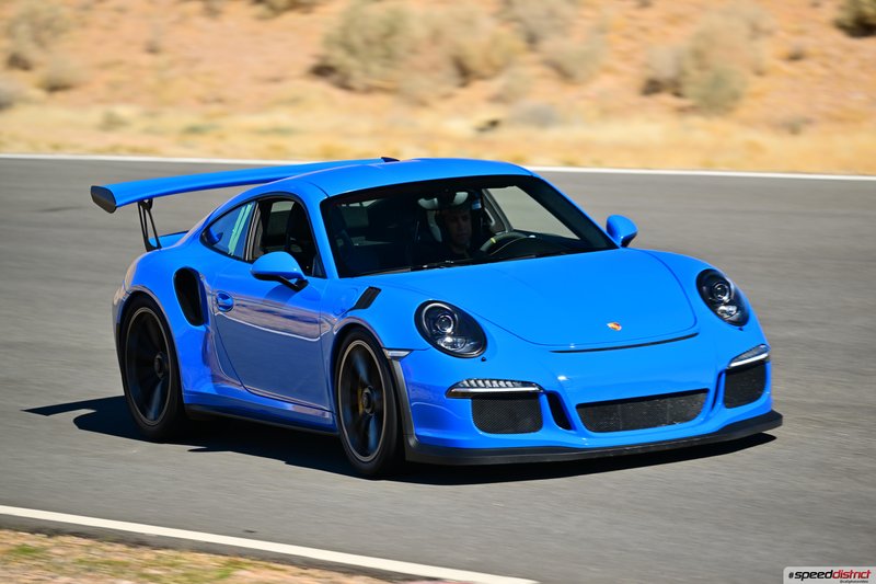 Porsche 911 GT3 RS blue