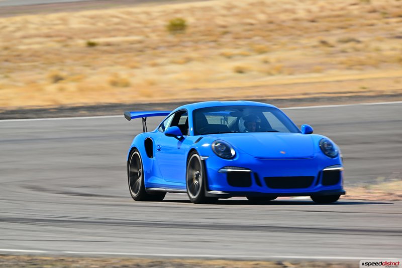 Porsche 911 GT3 RS blue