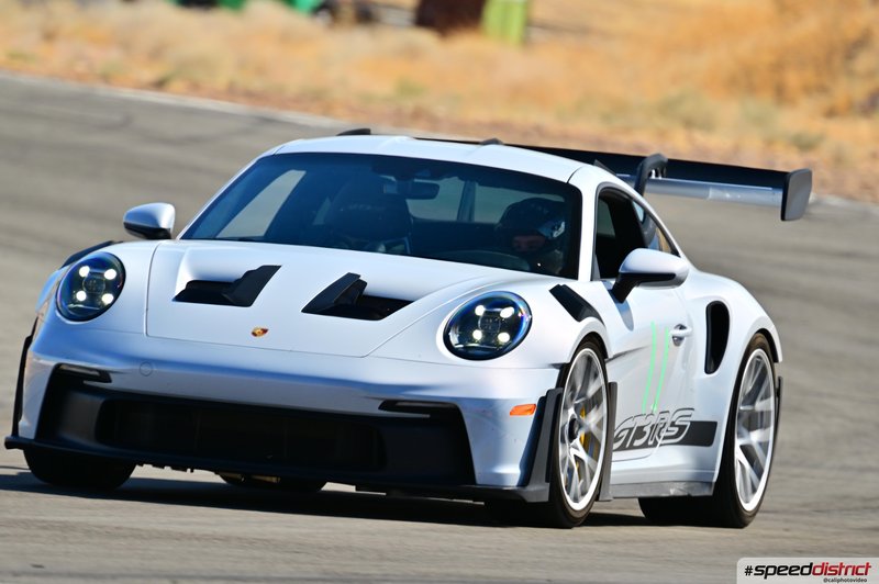 Porsche 911 GT3 RS white
