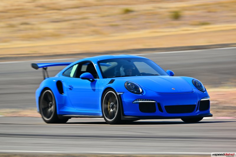 Porsche 911 GT3 RS blue