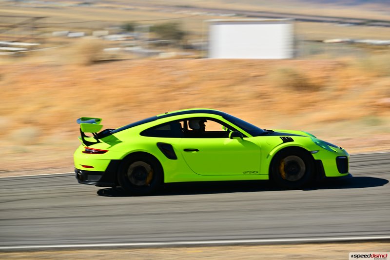 Porsche 911 GT2 RS