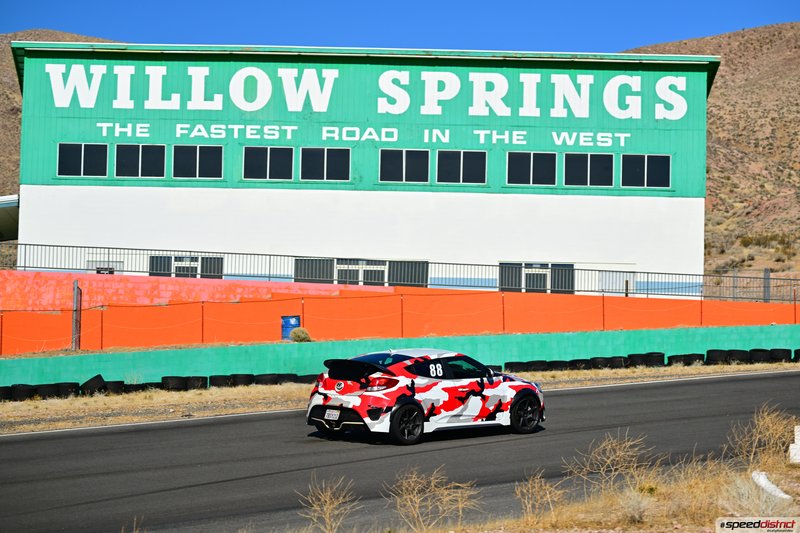 Hyundai Veloster Turbo