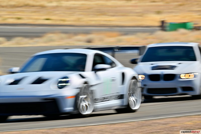 Porsche 911 GT3 RS white