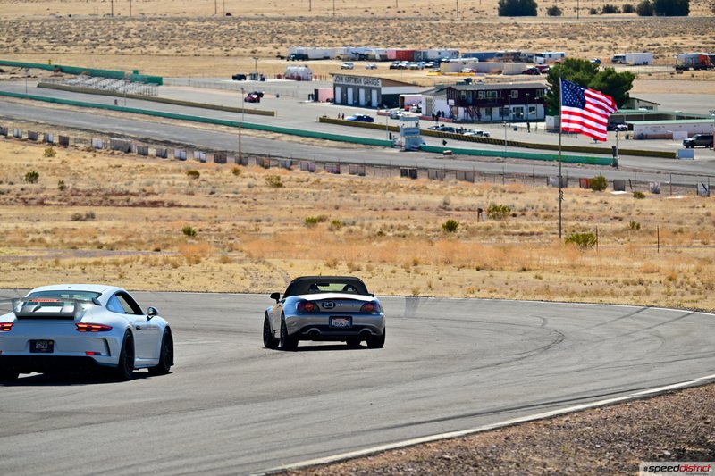 Porsche 911 GT3 white