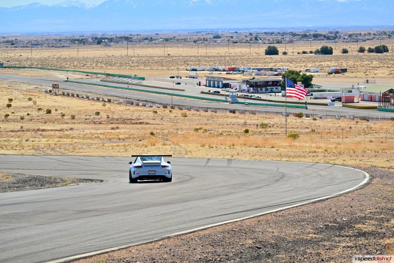 Porsche 911 GT3 RS white