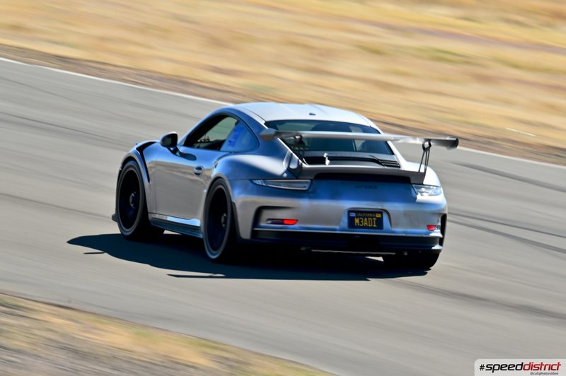 Porsche 911 GT3 RS silver