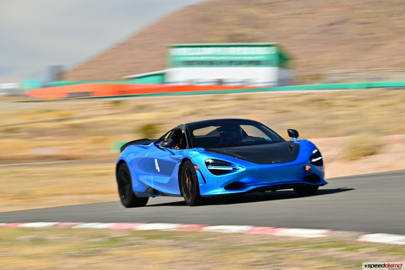 McLaren 750S