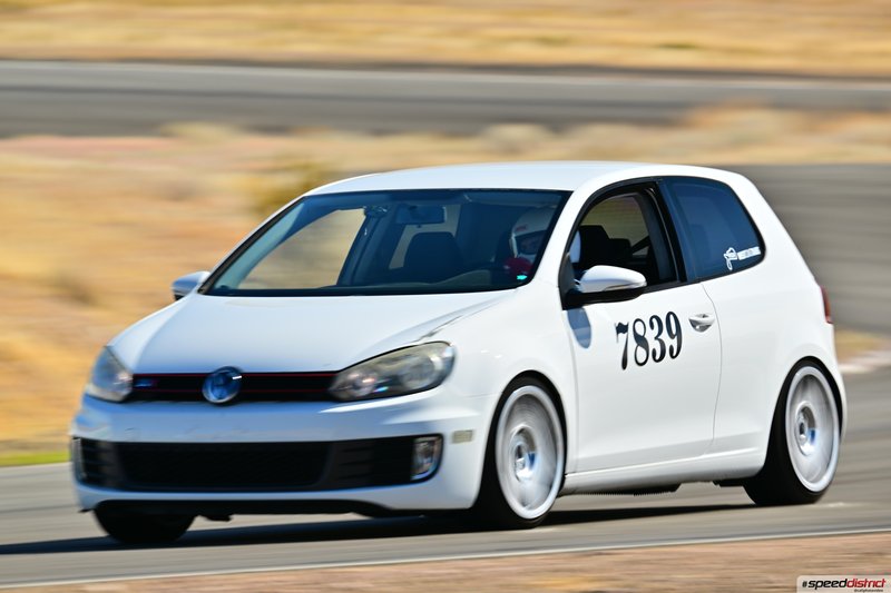 Volkswagen Golf GTI