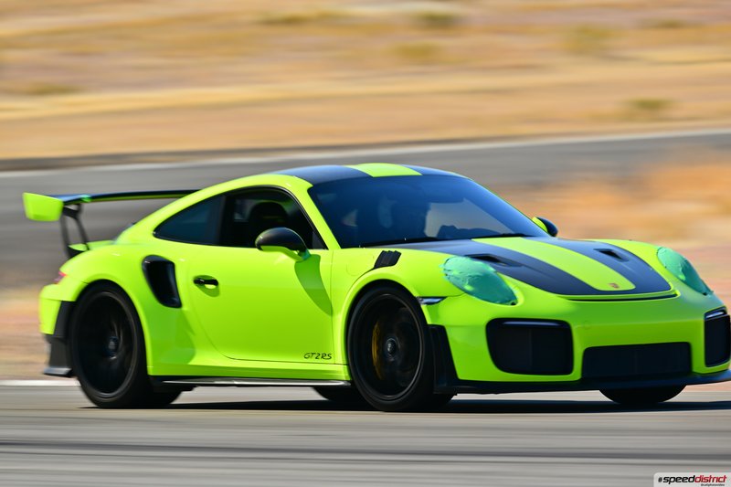 Porsche 911 GT2 RS