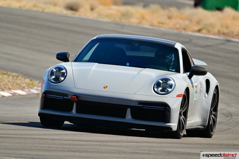 Porsche 911 GT3 RS white