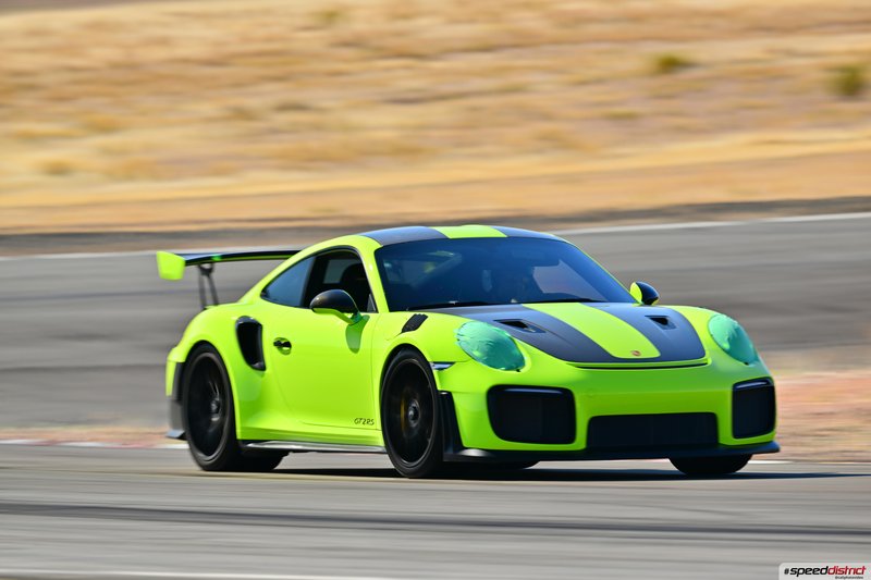 Porsche 911 GT2 RS