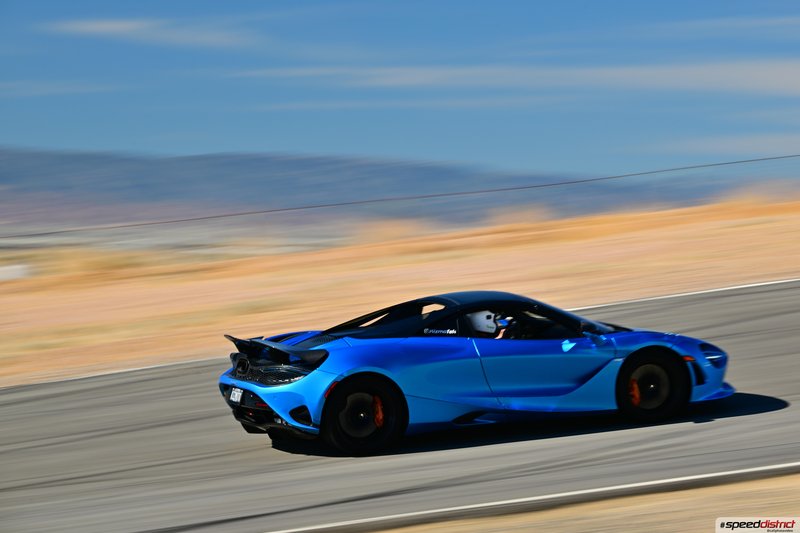 McLaren 750S