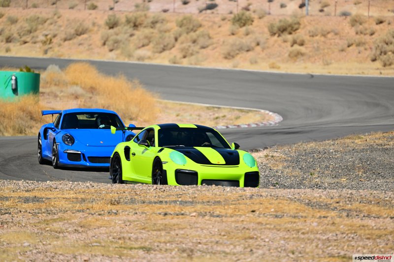 Porsche 911 GT2 RS