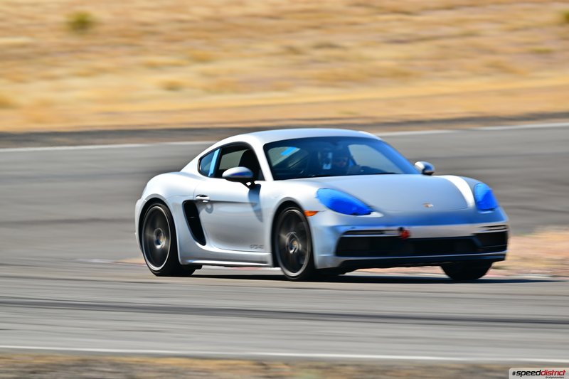 Porsche Cayman GTS