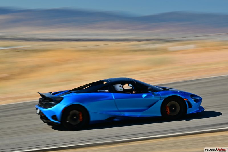McLaren 750S