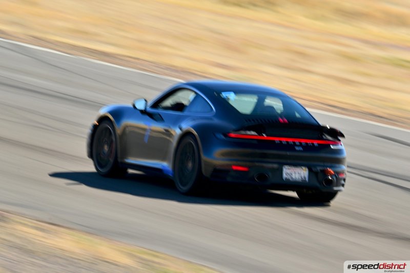 Porsche 911 GT3 blue