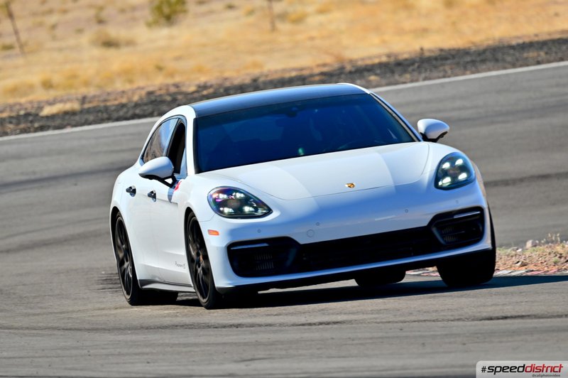Porsche Panamera GTS