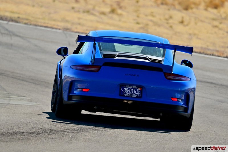 Porsche 911 GT3 RS blue