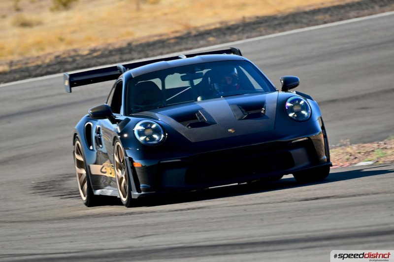 Porsche 911 GT3 RS blue