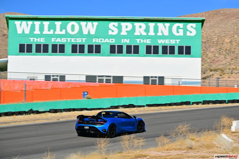 McLaren 750S