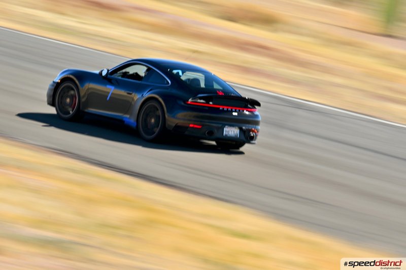 Porsche 911 GT3 blue