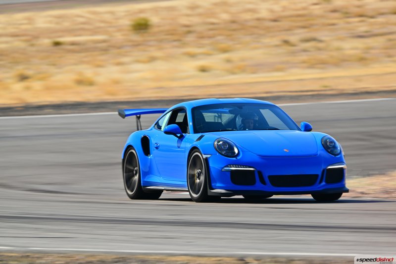 Porsche 911 GT3 RS blue