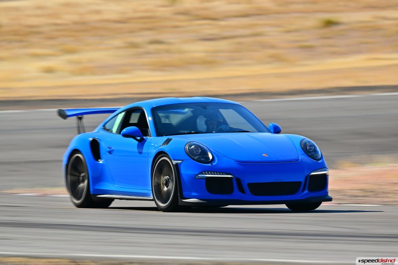 Porsche 911 GT3 RS blue