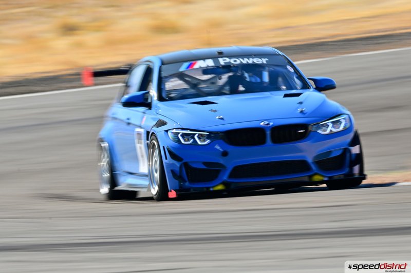 BMW M4 GT4 blue
