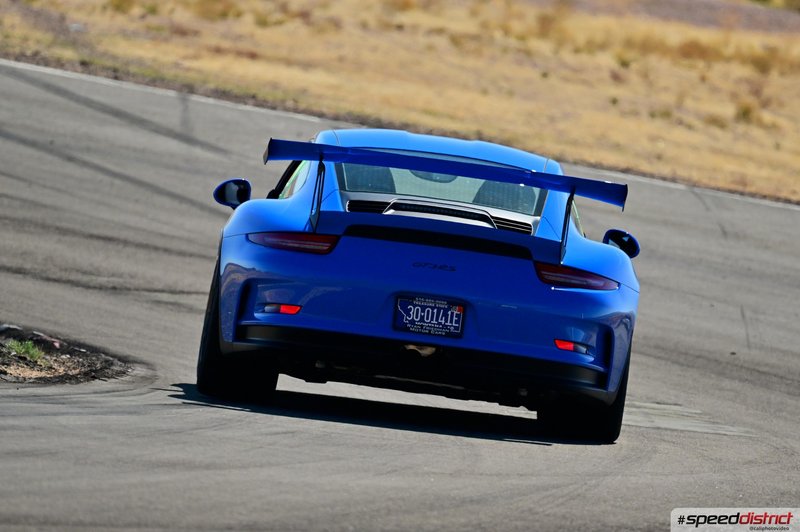 Porsche 911 GT3 RS blue