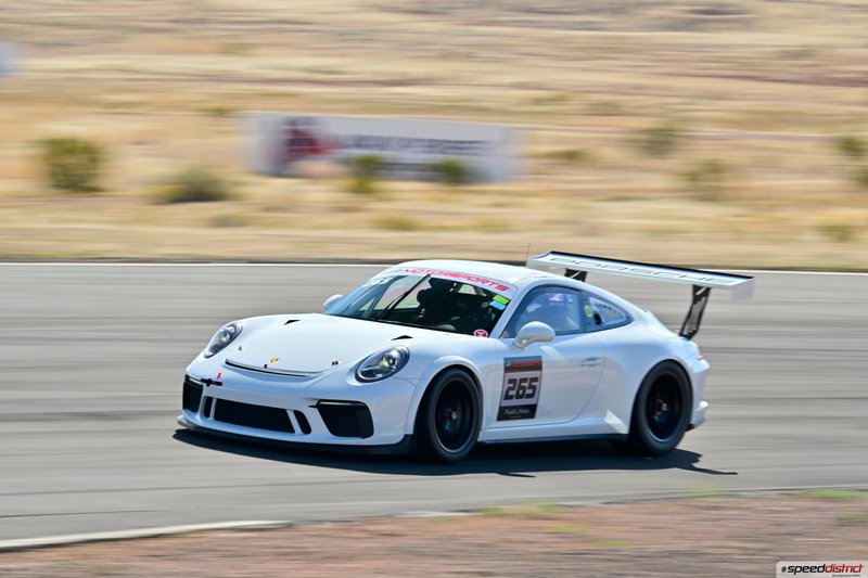 Porsche 911 GT3 Cup white