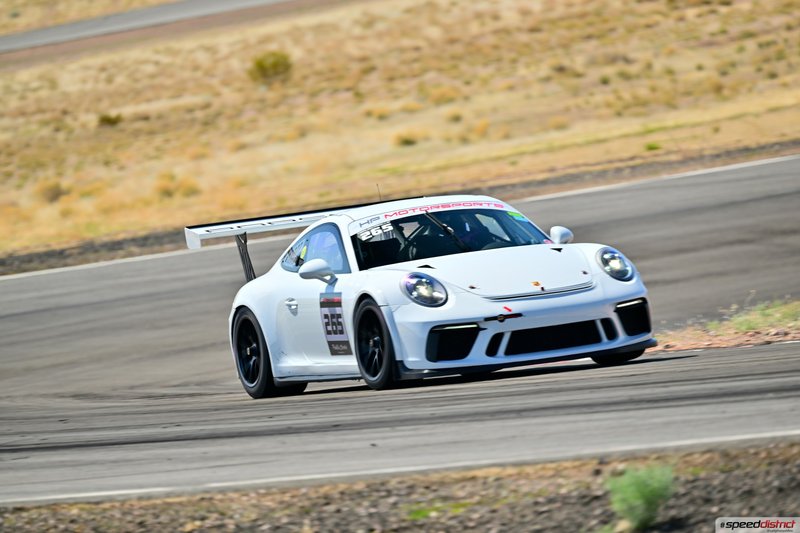 Porsche 911 GT3 Cup white