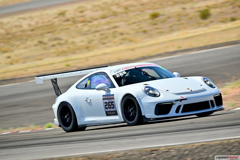 Porsche 911 GT3 Cup white