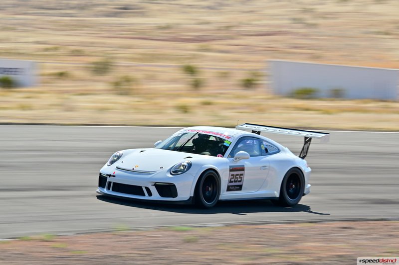 Porsche 911 GT3 Cup white