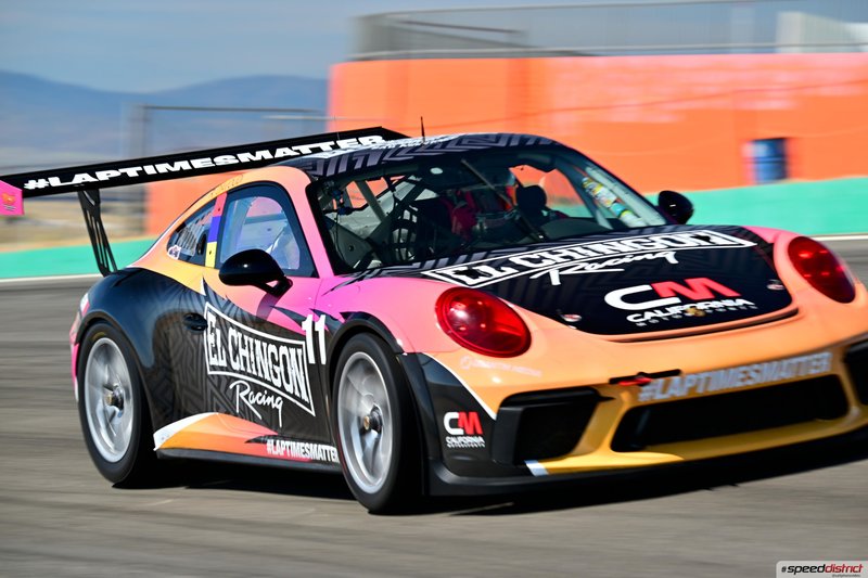 Porsche 911 GT3 Cup orange