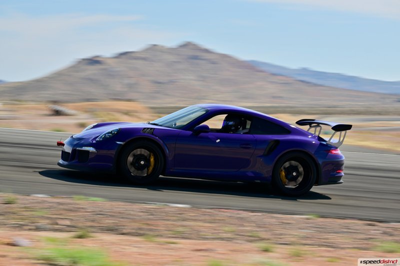 Porsche 911 GT3 RS blue
