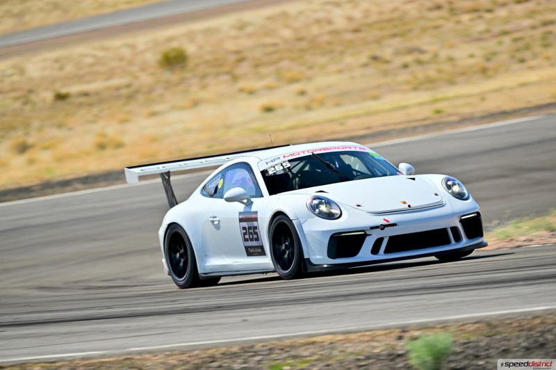 Porsche 911 GT3 Cup white