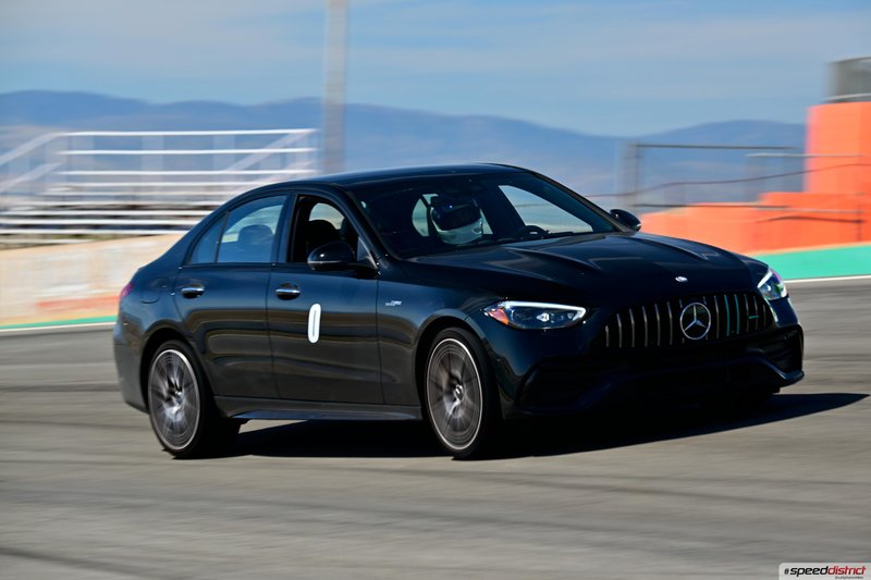 Mercedes C63 AMG