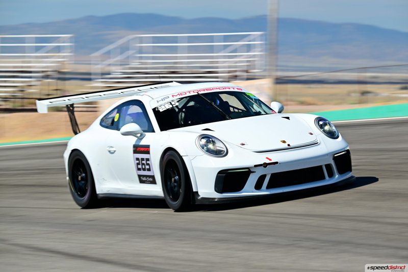 Porsche 911 GT3 Cup white