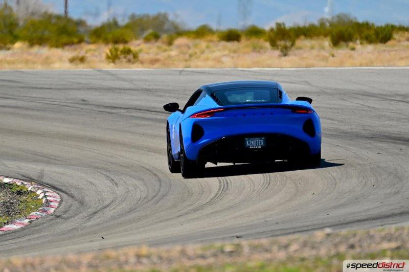 Aston Martin Vantage