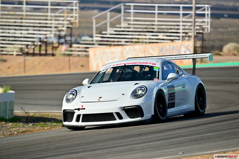 Porsche 911 GT3 Cup white