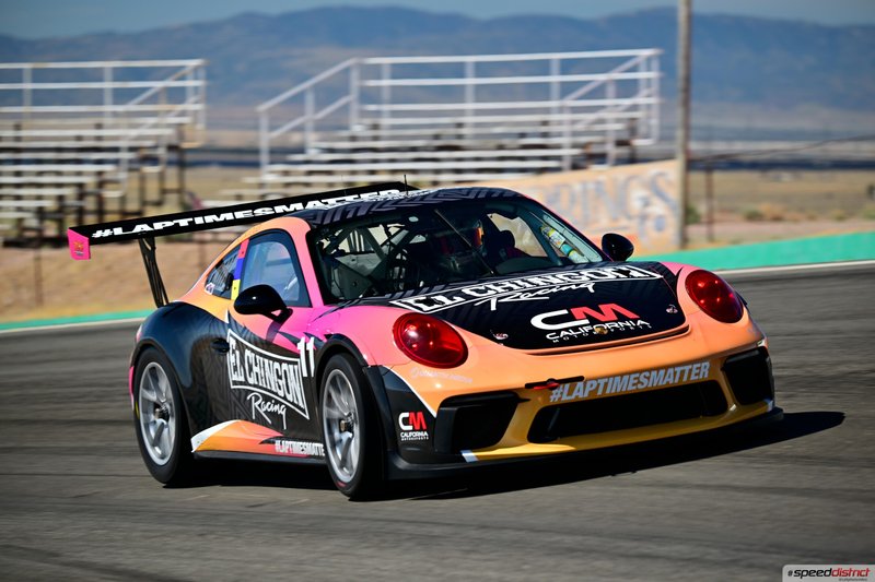 Porsche 911 GT3 Cup orange